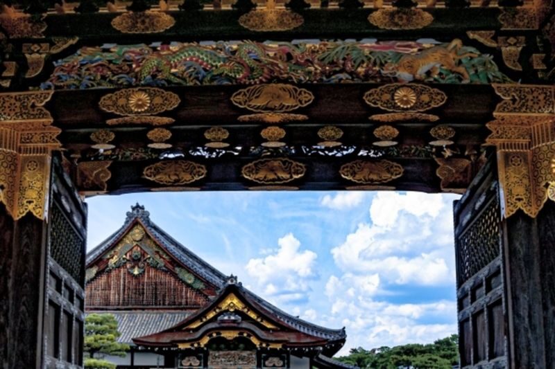 Kyoto: Nijo Castle Admission / World Heritage Guided Tour - Gardens, moats, and a slower pace