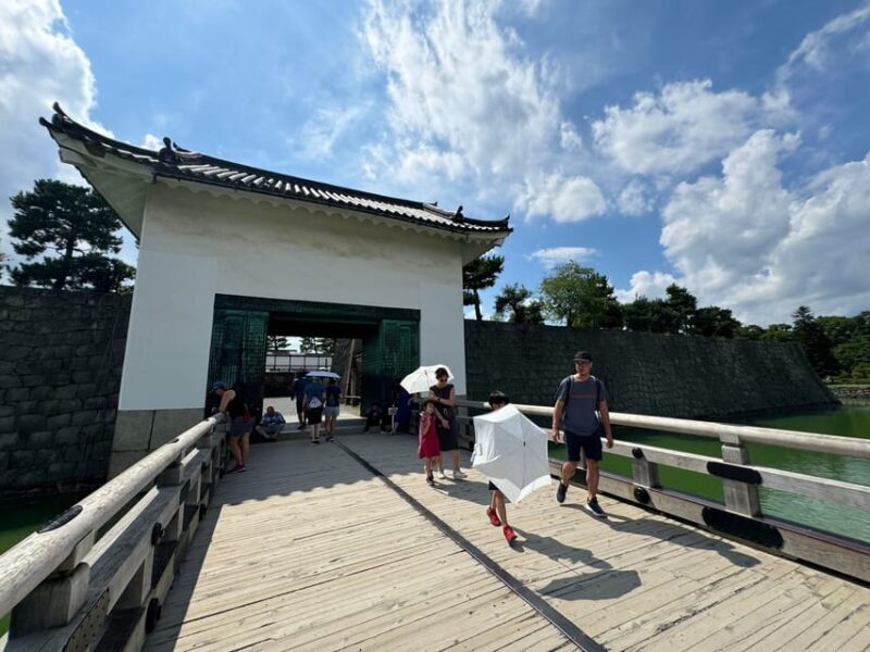Kyoto: Nijo Castle & Gardens 2-Hour Guided Tour - FAQ