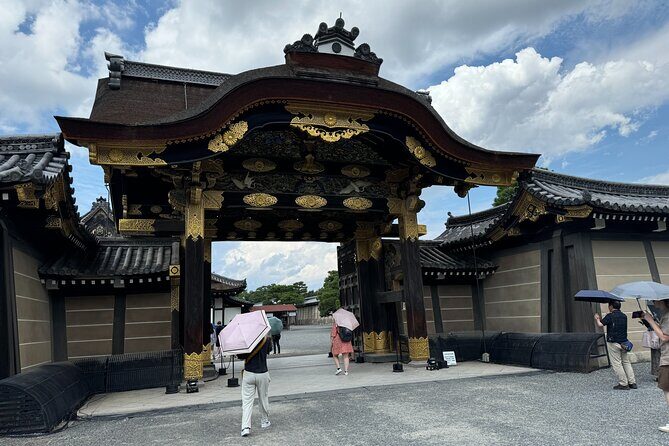 Kyoto: Nijo Castle, Noble Architecture and Gardens Guided Tour - Key Points