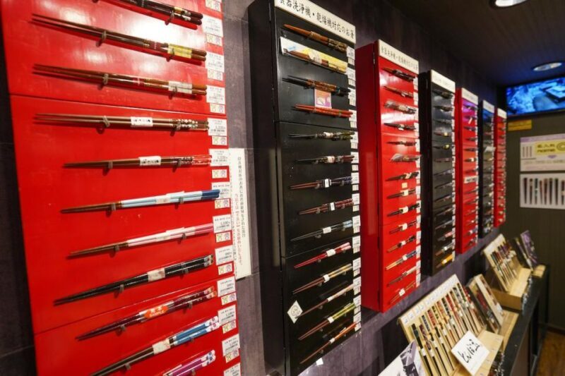 Kyoto: Nishiki Market Brunch Walking Tour-7 Tastings+Brunch - Key Points