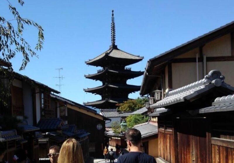 Kyoto: Private 2.5 Hour Historical Walking Tour - Exploring Kyoto’s Hidden Gems: The Full Breakdown
