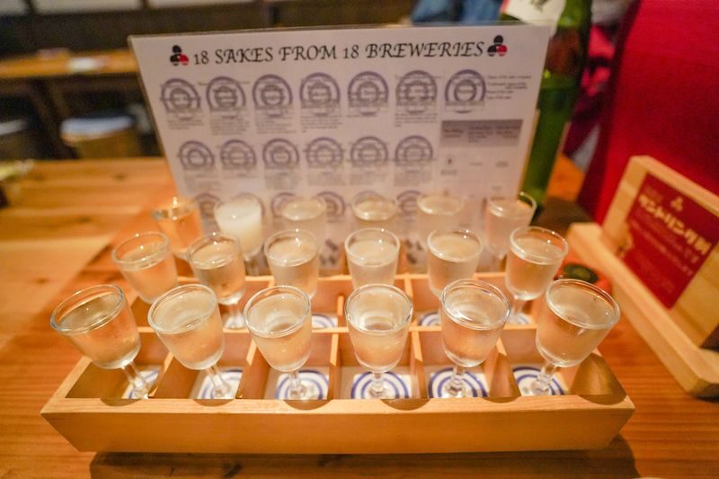 Kyoto Sake Tour in Fushimi: 18 Sake Tastings & Historic Breweries - The tasting: a lot of sake, in several styles