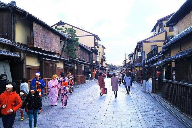 Kyoto Samurai and Geisha Town Private Walking Tour - FAQs