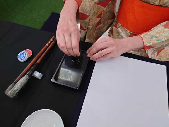 Kyoto: Sumi Ink and Brush Calligraphy Experience - Kyoto: Sumi Ink and Brush Calligraphy Experience