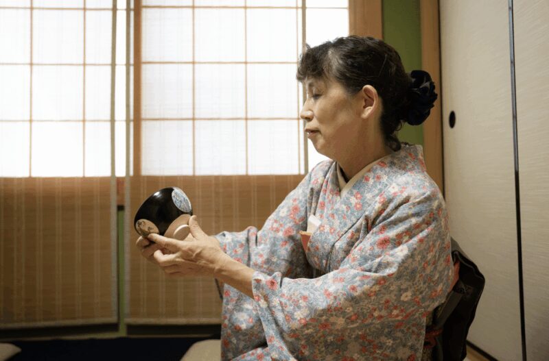 Kyoto: Tea Ceremony Experience in a Small Tea Room - Kyoto: Tea Ceremony Experience in a Small Tea Room