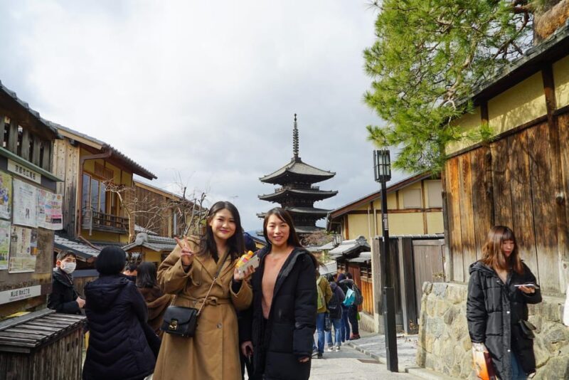Kyoto Tea Ceremony & Kiyomizu-dera Temple Walking Tour - The Streets and Food Stops