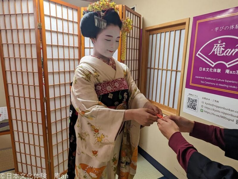 Kyoto: Tea Ceremony with Maiko Premium - Key Points