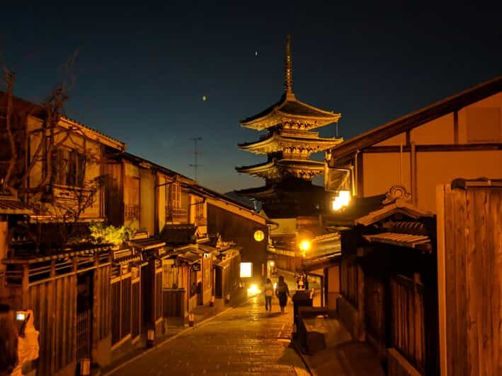 Kyoto: The Geisha Districts of Kyoto Walking Tour - Key Points