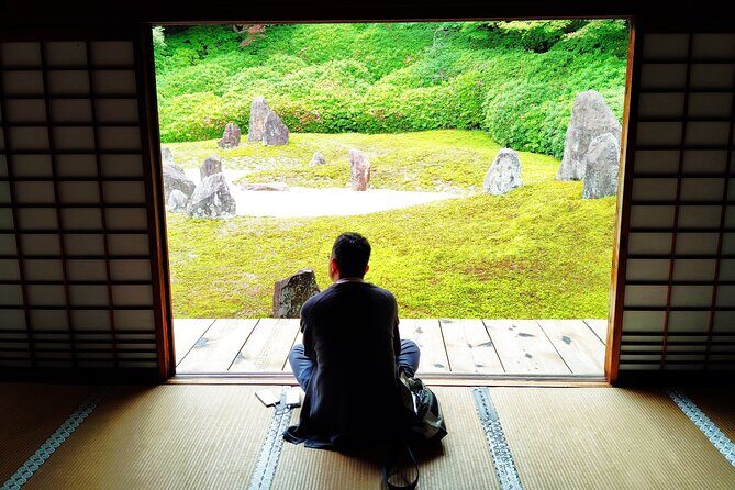 Kyoto: Tofuku-ji Temple and Komyo-in Guided Walking Tour - Exploring Kyoto’s Zen Heart: Tofuku-ji and Komyo-in