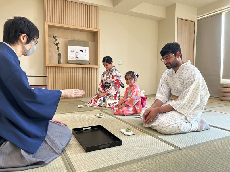 Kyoto Traditional Japanese Tea Ceremony Culture & Matcha Tasting Experience - The Gion tea room: a compact lesson in ceremony