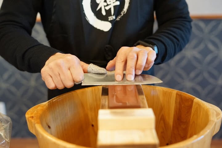 Kyoto Traditional Knife Crafting Workshop - Should you book this Kyoto knife workshop?