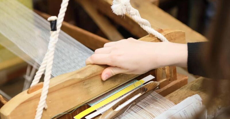 Kyoto: Try Nishijin Weaving in the Oldest Geisha District - Kyoto: Try Nishijin Weaving in the Oldest Geisha District
