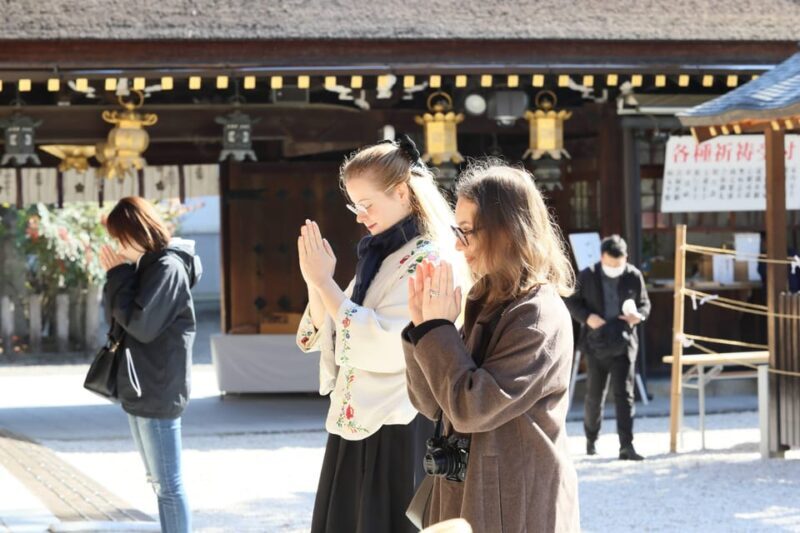 Kyoto: Try Nishijin Weaving in the Oldest Geisha District - Nishijin Weaving: A Skill Woven into Kyoto’s Heritage