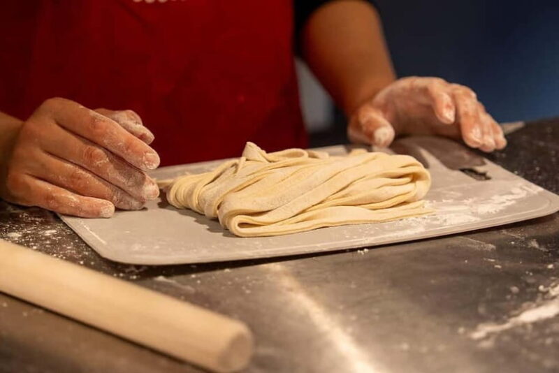 Kyoto: Udon, Sushi, and Tempura Cooking Class with Sake - Exploring the Experience: What to Expect