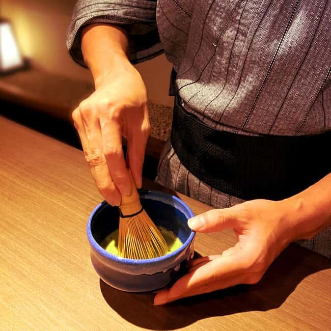 Kyoto: Wazuma Magic Show & Tea Ceremony - Key Points