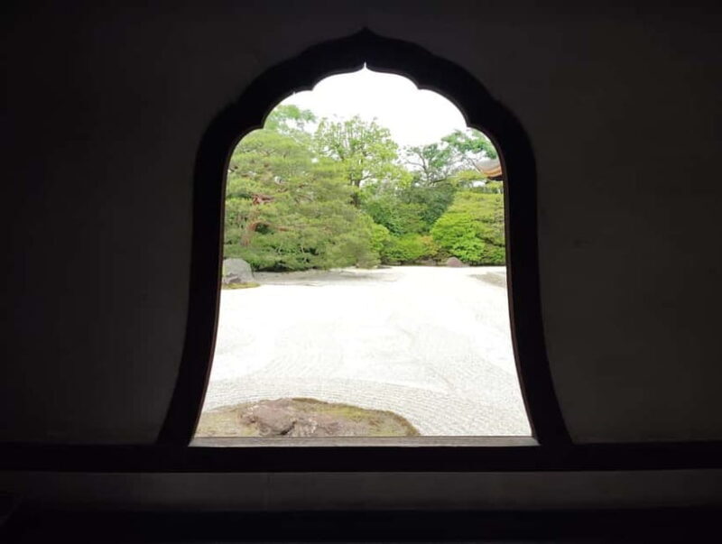 Kyoto: Zen and Art at Tranquil Kennin-ji Temple - Key Points