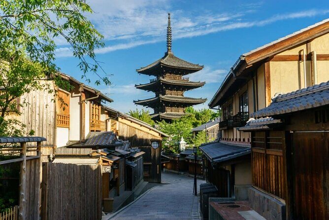 Kyotos Higashiyama: Tradition, Art & Religion Tour - An In-Depth Look at the Kyoto Higashiyama Tour