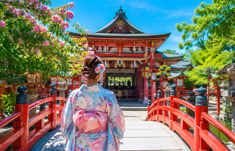 Kyushu Dual Route One-Day Tour: (Seasonal) Strawberry Picking / Dazaifu Kimono Experience & Yanagawa River Cruise & Tosu Outlet (Departing from Fukuoka) - At a glance: choose the route that fits your season