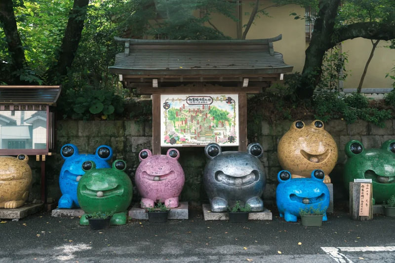 Kyushu Fukuoka Classic Day Tour | Nyoirin-ji Temple & Mt. Yufu & Yufuin & Kinrin Lake & Umi Jigoku (Sea Hell) & Kamado Jigoku (Oven Hell) Day Tour (Chinese and English Tour Guides / Departure from Fukuoka) - Mount Yufu: scenery without a summit hike