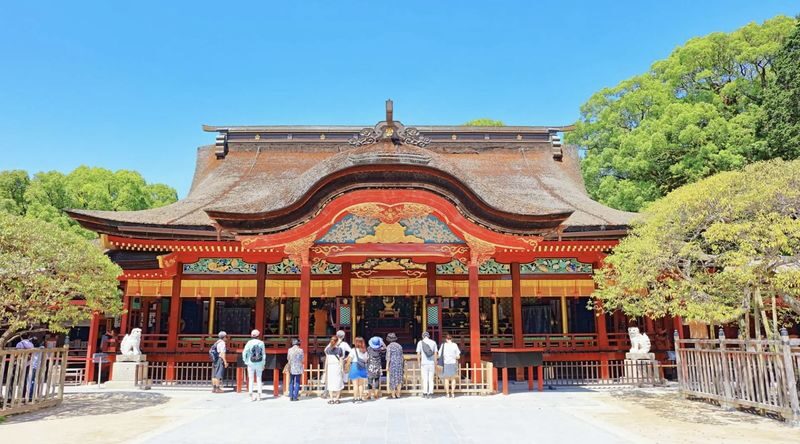 Kyushu Fukuoka Itoshima customized itinerary chartered car day trip/multi-day trip: Shiraito Falls, Sakurai Futamiura Couple Rocks, Sakurai Shrine, Dazaifu Tenmangu Shrine, Nanzoin Temple - What ten hours really buys you