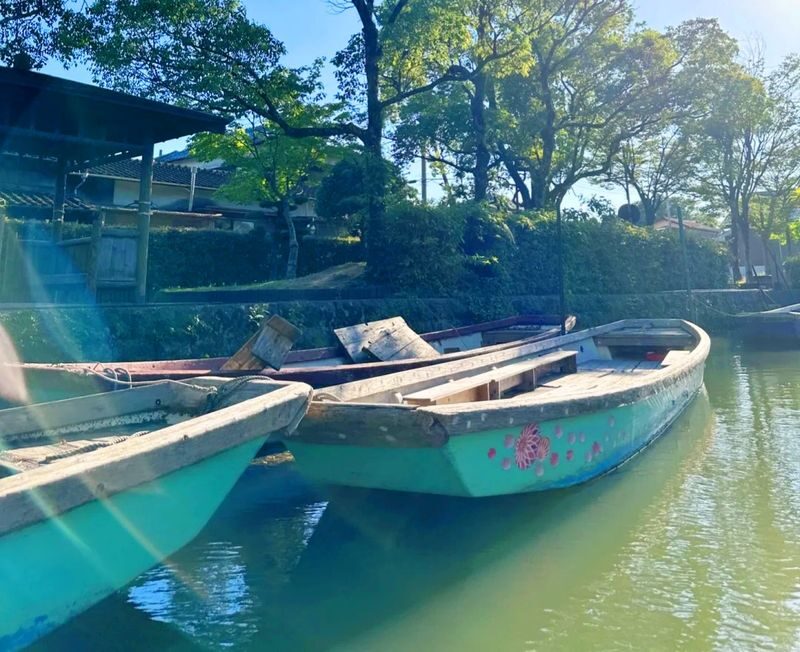 Kyushu Itoshima Popular Route: Itoshima Meoto Iwa & Angel Wing & Ichiran Ramen & Shiraito Falls & Dazaifu & Yanagawa River Cruise 1-Day Tour - Who should book this Fukuoka day trip?