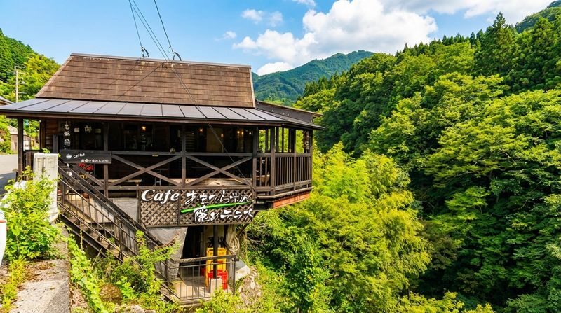 Kyushu Miyazaki | Takachiho Gorge, Takachiho Small Train, Forest Secret Cafe, Amano Iwato Day Trip | Optional Takachiho Boat Tour (Departing from Fukuoka) - Amanoyasukawara: a quiet stop for myth and stone towers
