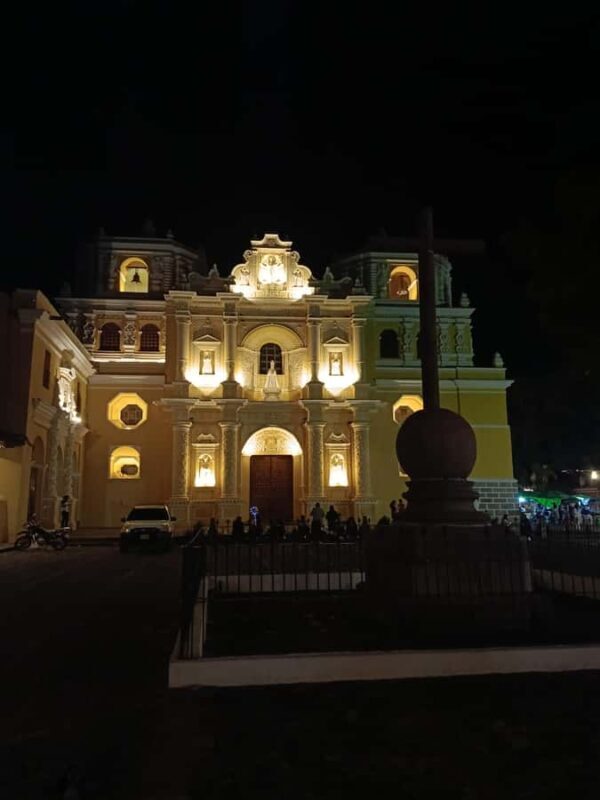 La Antigua Horror Stories Night Walking Tour - Exploring Antigua’s Dark Legends on Foot: What to Expect