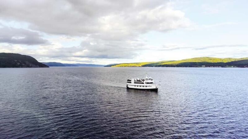 La Baie: 3-Hour Saguenay Fjord Classic Cruise with Guide - Key Points