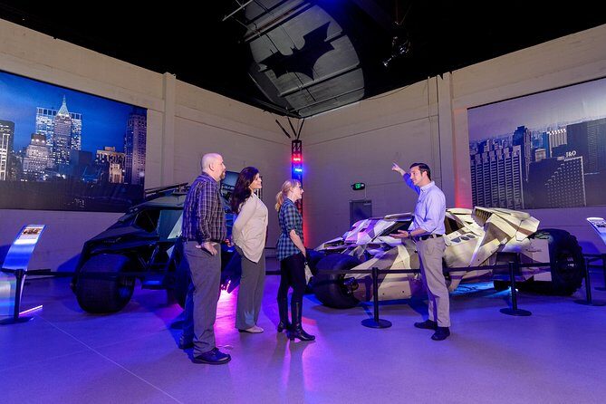 LA: Celebrity Homes & Warner Bros. Studio Hollywood Package - FAQ