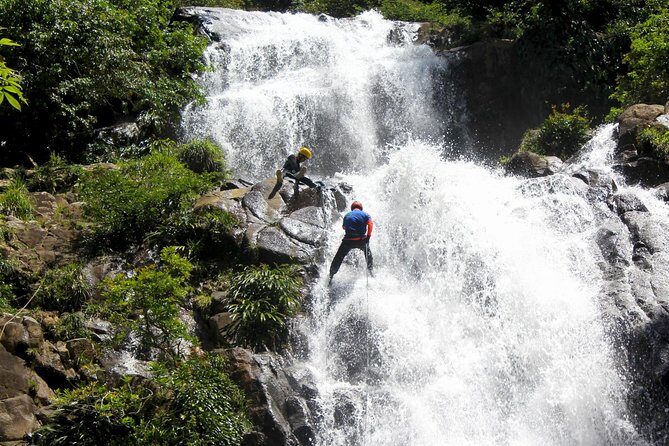 La Cuba WATERFALL RAPPELLING and La Planta GIANT NATURAL POOL from MEDELLIN - Discovering the Natural Wonders Near Medellín: La Cuba Waterfall Rappelling and La Planta Giant Pool