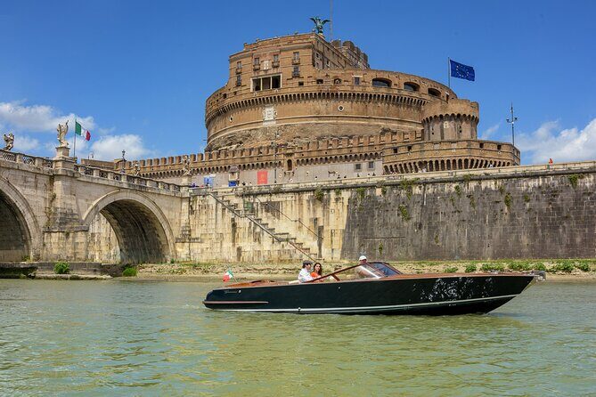 La Dolce Vita: Private Luxury Boat Ride in the Eternal City - Who Would Love This Tour?