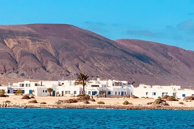 La Graciosa Island Tour for Cruise Passengers from Lanzarote - An In-Depth Look at the La Graciosa Island Tour