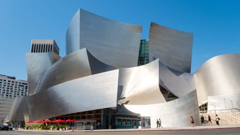 LA, Hollywood with Beverly Hills and Beach Tour with Pickup - Architectural Highlights and Scenic Drive to Griffith Observatory