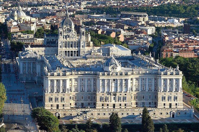 La Latina to Madrid Guided Tour with Breakfast - Quick Overview
