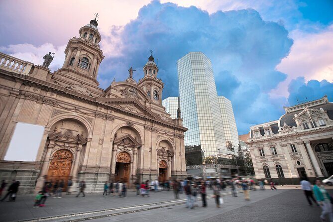 La Moneda Palace, Plaza de Armas & Historic Santiago Walking Tour - Key Points