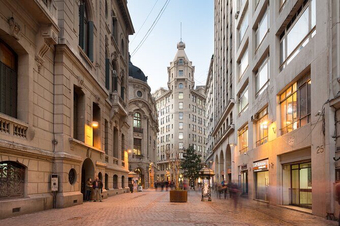 La Moneda Palace, Plaza de Armas & Historic Santiago Walking Tour - FAQ