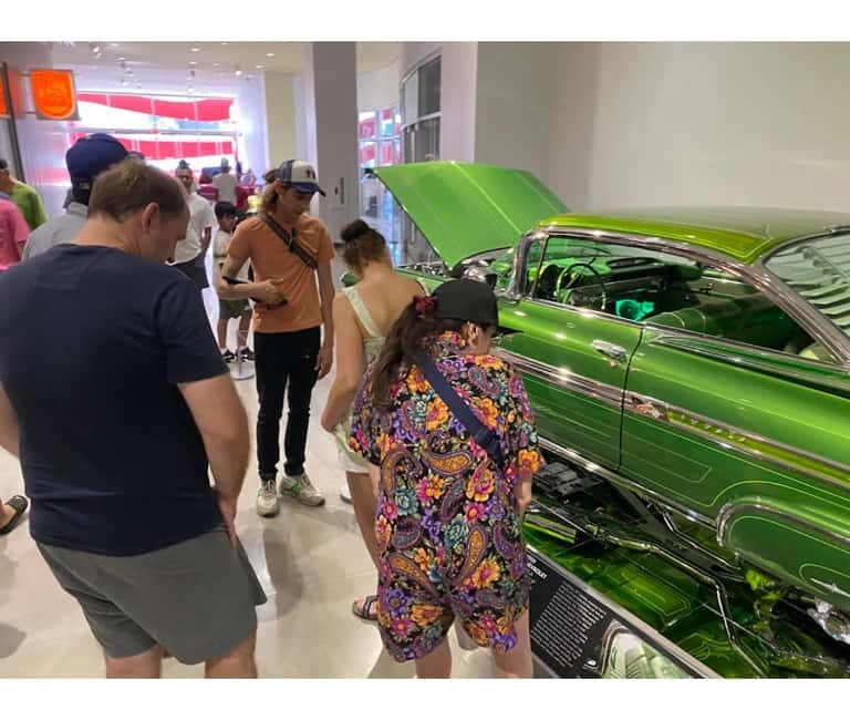 LA: Museum Row Tour The Fast & The Fossilized on Wilshire - Who Will Love This Tour?