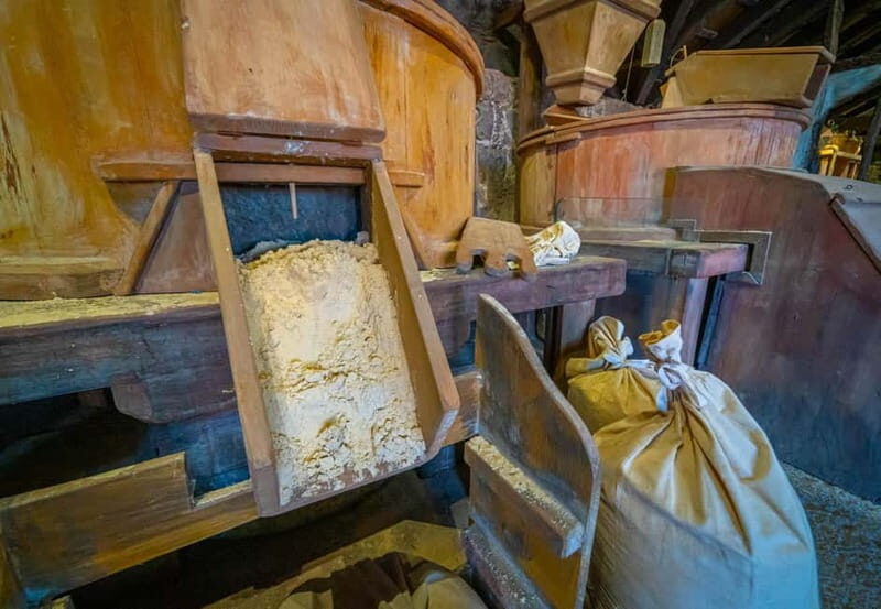 La Orotava:Casa de los Balcones & Molino del Hoyo Gofio Mill - Authenticity and Value