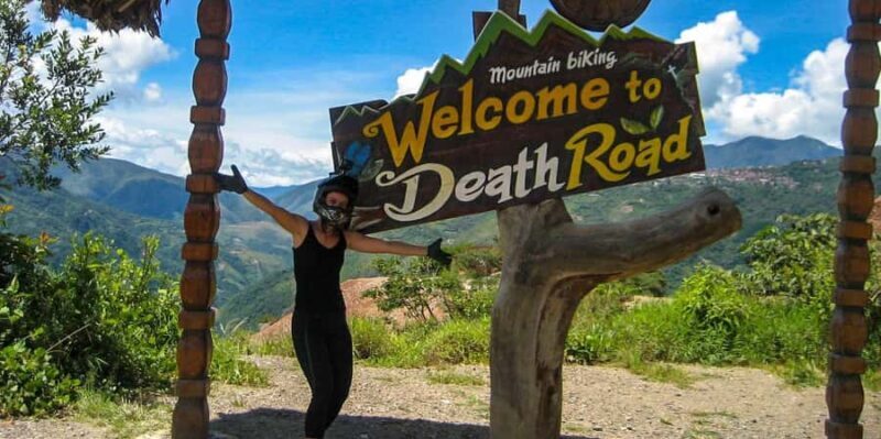 La Paz: 4-Day Death Road by bike and Uyuni Salt Flats Tour - What This Tour Means for You