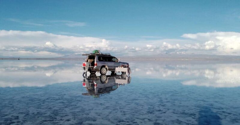 La Paz: 4-Day Uyuni & Colored Lagoons with Flight and Hotel - Key Points