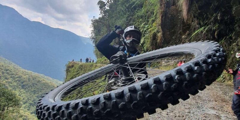 La Paz | Death by Bike Route | Lunch - FAQs