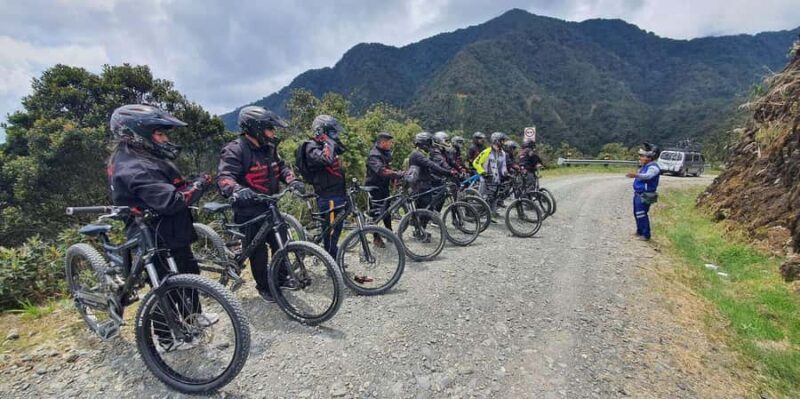 La Paz: Death Route guided mountain bike tour with lunch - The Logistics: Timing and Group Size