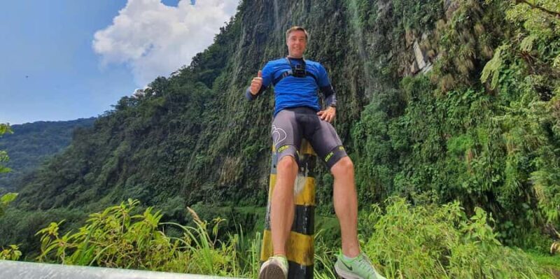 La Paz: Death Route guided mountain bike tour with lunch - Frequently Asked Questions