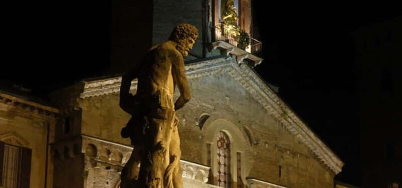 La Reggio Noire: a tour of the crime stories of the past by Night. - The Experience: What You Should Expect