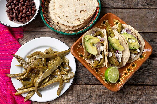 La Roma and Condesa Spooky Legends, Drinks and Taco Tour - Key Points