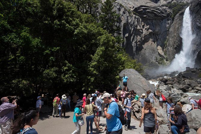 LA: San Francisco, Yosemite, Vegas & Hoover Dam, 5-Day Tour - Transport and Group Size