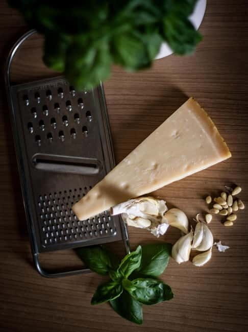 La Spezia: Pesto Making Class with Focaccia and Drink - Key Points