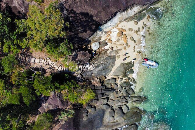 Lady Enid Sailing to Hook Island Cultural Site & Snorkelling - A Closer Look at the Lady Enid Sailing Experience