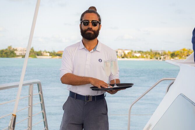 Lady Grace Signature Catamaran Sunset Sail from Ritz-Carlton - A Detailed Look at the Lady Grace Sunset Sail