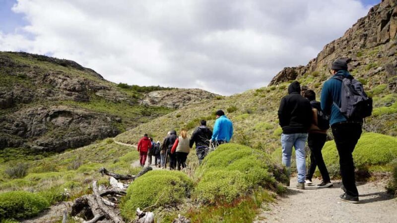 Lago Roca Trek: A Historical & Natural Patagonian Tour - Key Points